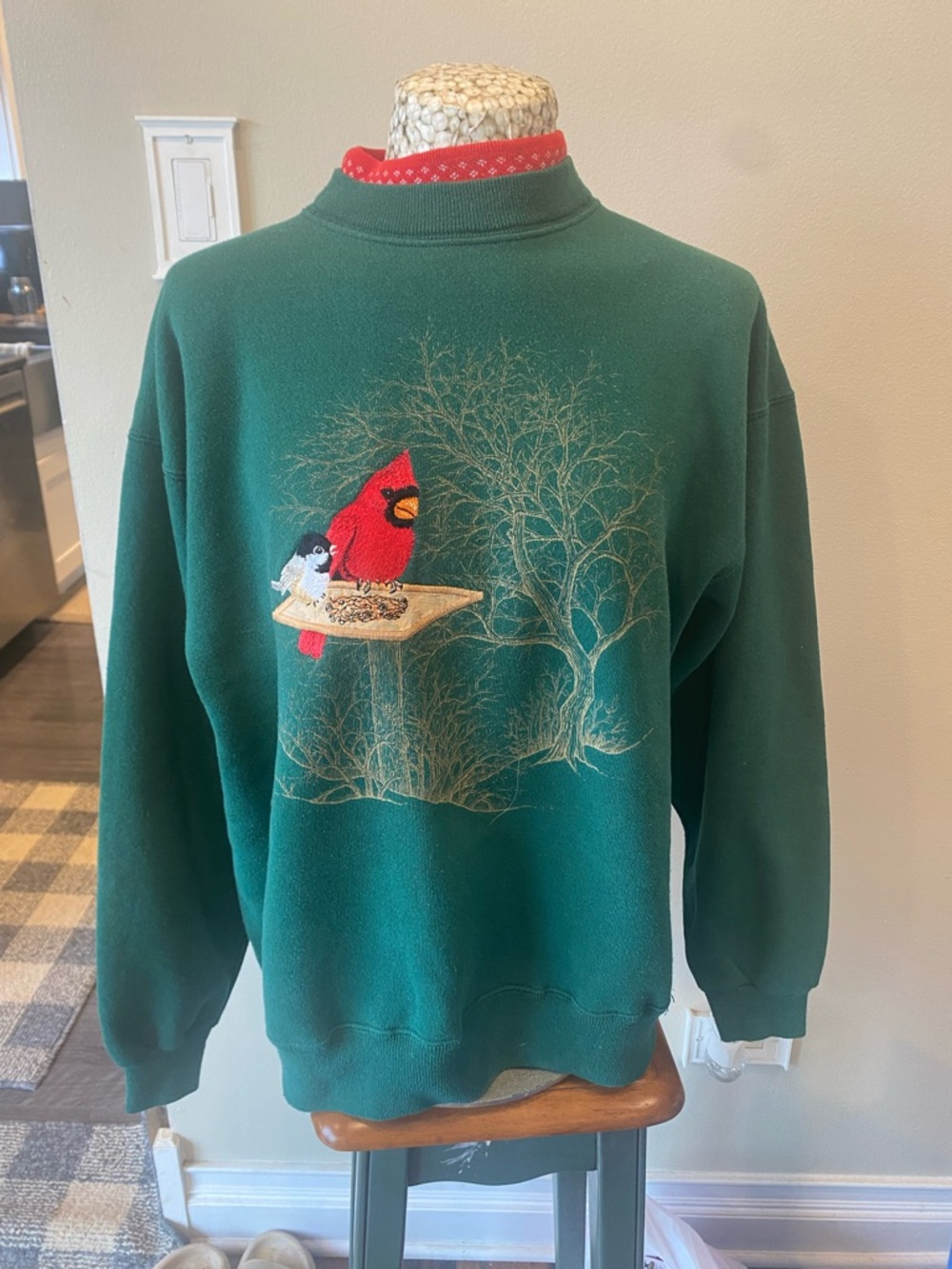 Vintage 90s Green Cardinal Embroidered Grannie Core Crewneck